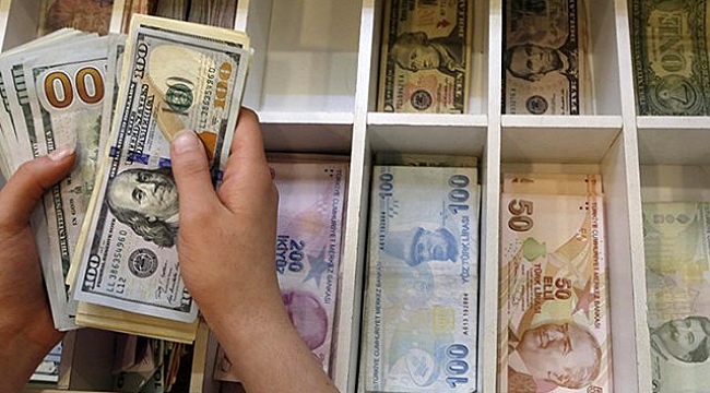 BDDK, TL'ye değer kaybettirmek isteyen 3 yabancı bankaya swap yasağı getirdi.