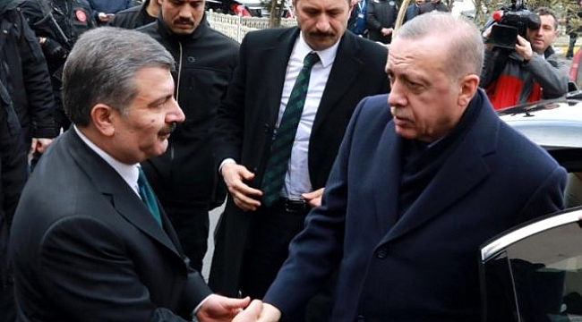 Liderler anketinde Fahrettin Koca sürprizi! Cumhurbaşkanı Erdoğan'ı geride bıraktı.