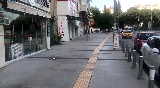 Silahla Vurulmuş Kişiyi, Otomobille Hastane Karşısına Bırakıp Kaçtılar.