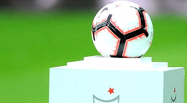 Son Dakika: Türkiye Futbol Federasyonu, Süper Lig'de önümüzdeki 5 haftanın fikstürünü açıkladı.