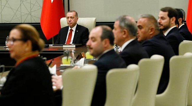 Cumhurbaşkanlığı Kabinesi'nde değişim beklentisi! Birleştirilen 2 bakanlık yeniden ayrılıyor.