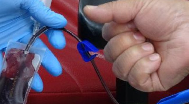 "İyileşen COVID-19 hastalarının kanı tedavi için öneriliyor"