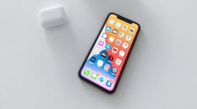TikTok yalnız değil: 53 uygulama daha iPhone panosuna erişiyor!