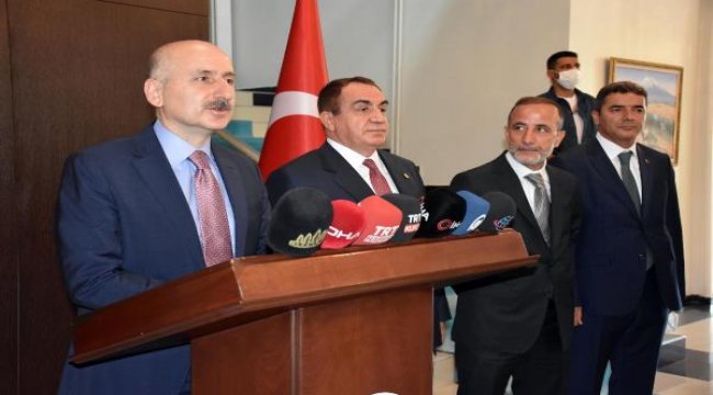 Bakanı Karaismailoğlu: Salgın sürecinde hiçbir şantiyemizi kapatmadık