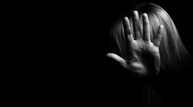 Komşusunun kızına cinsel istismarla suçlanan yöneticinin cezası belli oldu