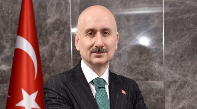 PTT “Ayasofya Camii’nin ibadete açılması” konulu özel pul bastı