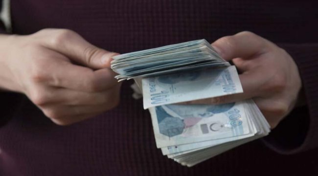 Son dakika... Kovid-19 mağduru esnaf ve sanatkarların kredi borçları 3 ay ertelendi