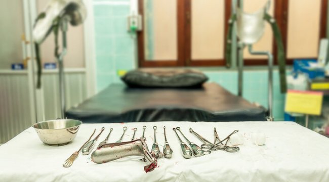 10 yaşındaki çocuğa kürtaj yapıldı, ülke karıştı