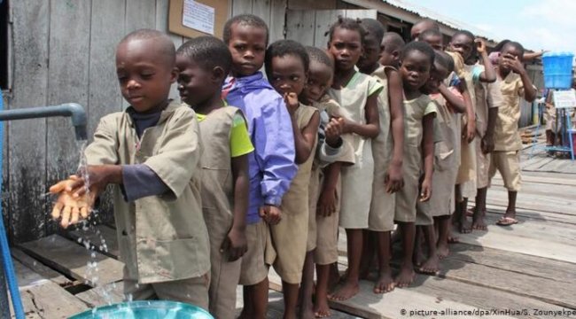 818 milyon öğrencinin okulunda el yıkama imkanı yok