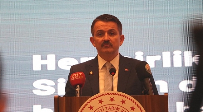 Bakan Bekir Pakdemirli, yeni sezon üzüm alım fiyatını açıkladı.