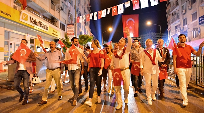 Bornova'da 30 Ağustos'a tedbirli kutlama.