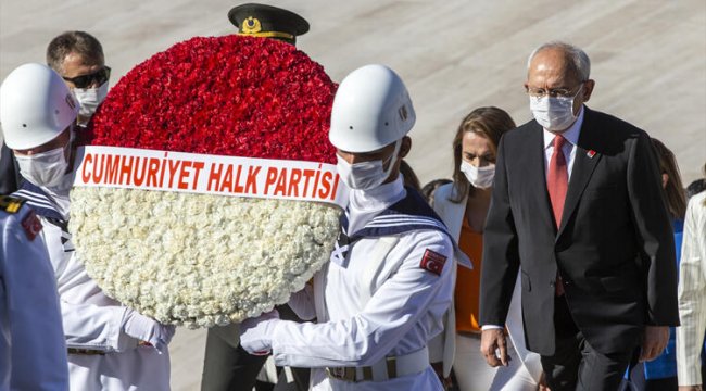 CHP Genel Başkanı Kılıçdaroğlu, Anıtkabir'i ziyaret etti