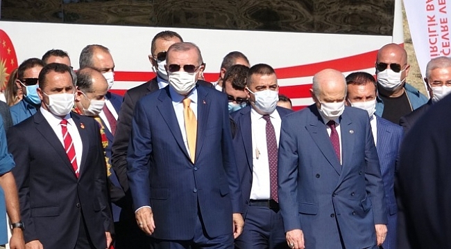 Cumhurbaşkanı Erdoğan Ahlat&#039;taki etkinlik alanına geldi.
