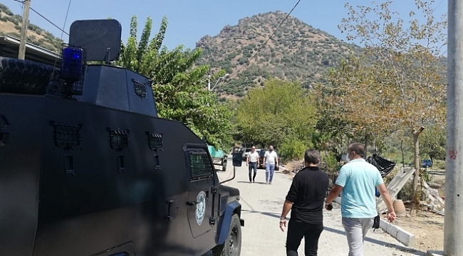 İki hafta önce polise silahla karşılık veren şahıs bu defa silahı kendi kafasına dayadı.