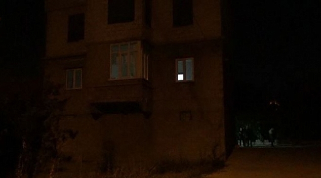 Karı-koca evlerinde ölü bulundu.