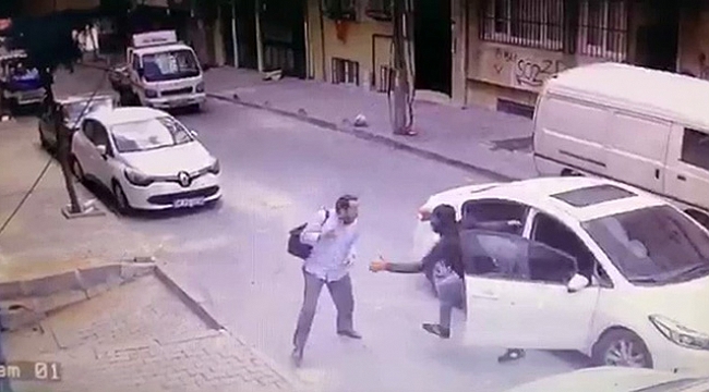 Kuyumcuyu gasp eden şahıslar 11 kilo altınla kayıplara karıştı.