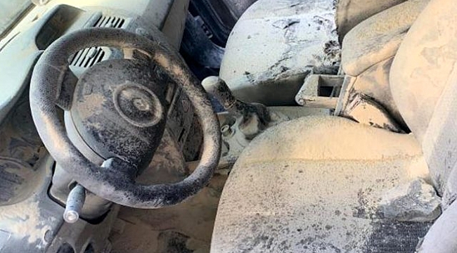 Öfkeden ne yapacağını şaşırdı! İşten çıkarıldığını öğrenince iş yerinin aracını kolonya ile ateşe verdi.