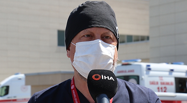 Prof. Dr. Oğuztürk uyardı: 'Covid-19 enfeksiyonu sigara içenlerde daha ağır seyrediyor'.