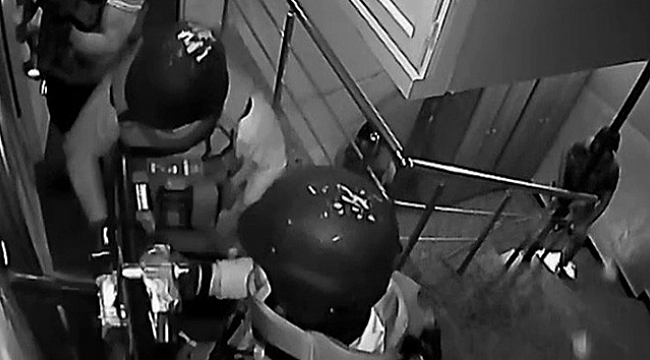 Sansasyonel eylem için Taksim&#039;de keşif yapan DEAŞ&#039;lı yakalandı.