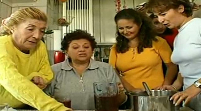 Usta oyuncu Mehtap Anıl, hayatını kaybetti.