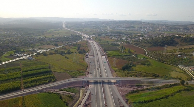21 Aralık 2020 tarihinde hizmete açılacak Kuzey Marmara Otoyolu havadan görüntülendi.