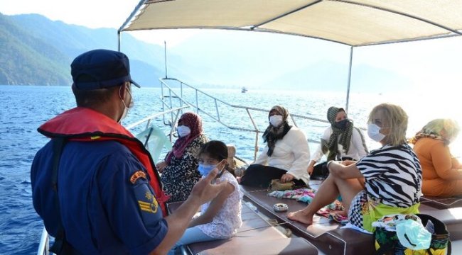 Antalya’da 8 gezinti, 2 tur teknesine işlem yapıldı