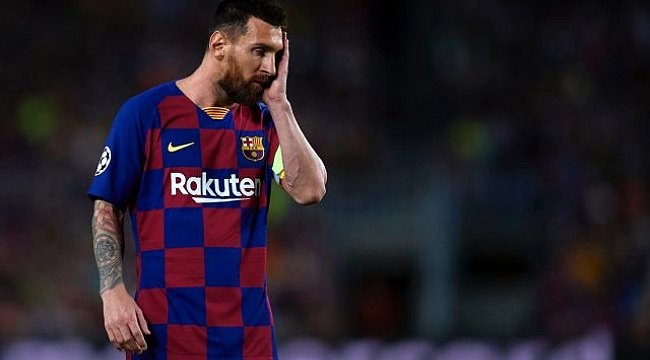 Lionel Messi'nin babası Jorge'den, ayrılık için ilk resmi açıklama: Barcelona'da kalması zor görünüyor.