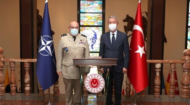 Milli Savunma Bakanı Hulusi Akar'dan kritik NATO görüşmesi.