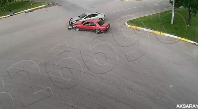 Aksaray’da MOBESE kameralarına yansıyan trafik kazaları