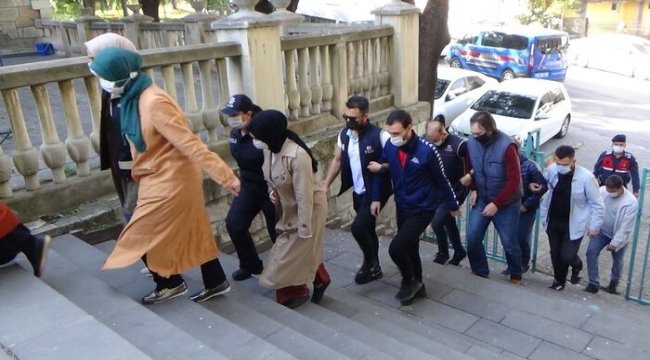 FETÖ’nün paralarını peynir kutusunda saklayan ablalar adliyede