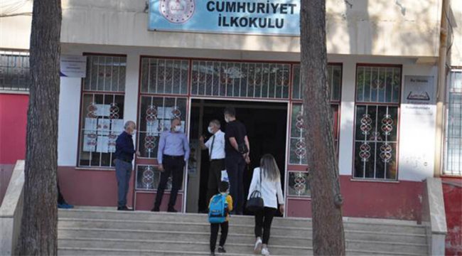 İslahiye’de 10 bin 468 öğrenci ders başı yaptı
