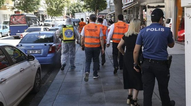 Son dakika! İçişleri Bakanlığı'ndan yeni koronavirüs genelgesi: Etkinlikler 1 Aralık'a kadar ertelendi