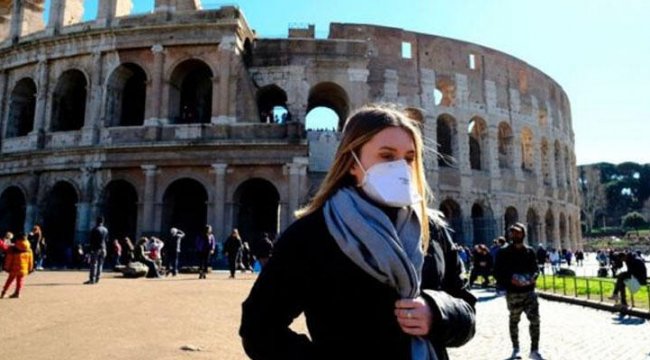 İtalya'da Kovid-19 kaynaklı ölümler artıyor