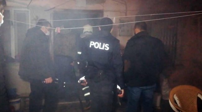 Osmaniye'de akılalmaz olay! Kendini eve kilitleyip ateşe verdi