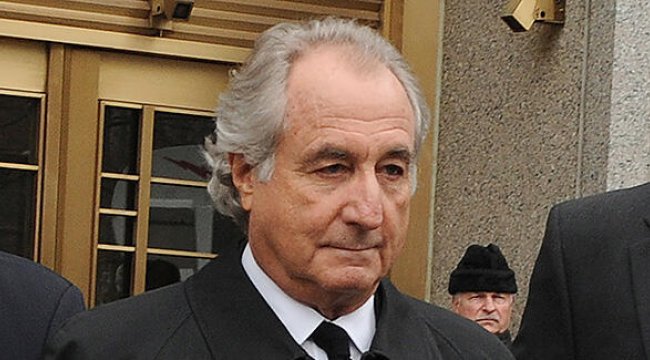 ABD'nin en büyük dolandırıcısı Bernie Madoff hayatını kaybetti