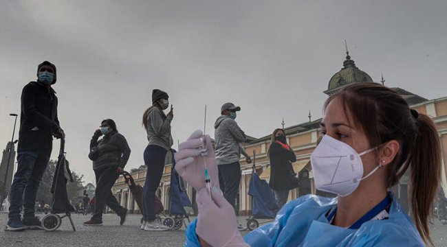 Aşılama Antarktika'ya kadar uzandı ama vakalar hala yüksek... Şili’de neler oluyor?
