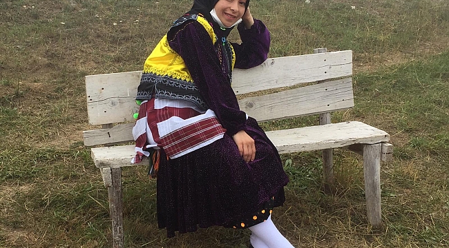 YAZARKEN BENİ HAYATIM ETKİLER.