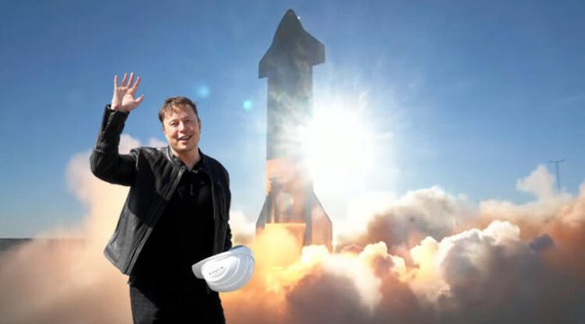 Elon Musk geldi, ağızlarının tadı kaçtı! Roket manzaralı ev sahipleri şikayetçi...
