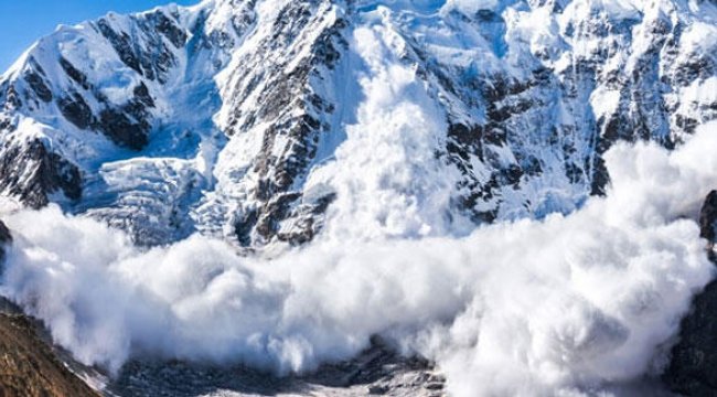 Fransa’da iki bölgede çığ düştü: 7 ölü