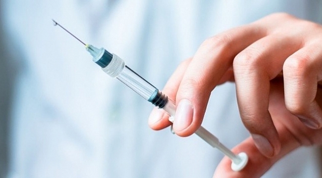 Kanada, Pfizer-BioNTech aşısının kullanımını 12 yaş üzeri olarak güncelledi
