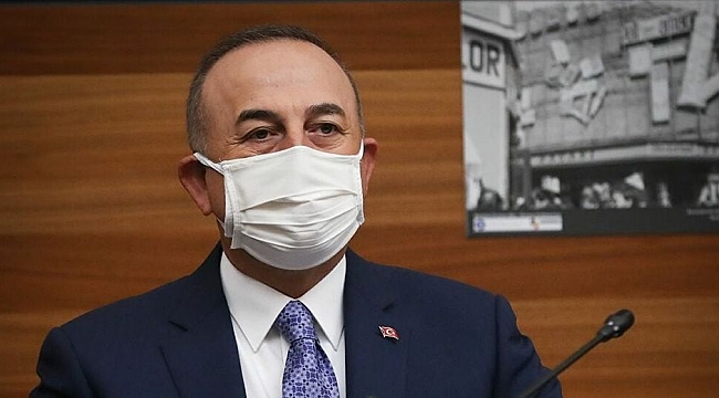 “Turistin görebileceği herkesi aşılayacağız” diyen Çavuşoğlu'ndan açıklama: Neden akla sadece yabancı turist geliyor?.
