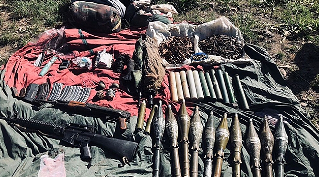 Van'da teröristlere ait silah ve mühimmat ele geçirildi