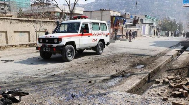 Afganistan&#039;da bombalı saldırıda 5 sivil öldü