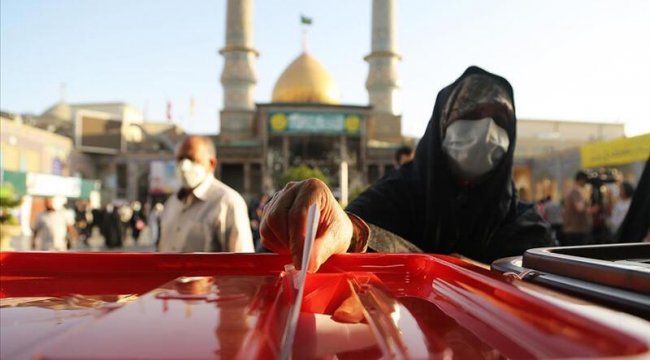 İran Cumhurbaşkanlığı seçimlerinde Tahran&#039;daki seçmenlerin yüzde 26&#039;sı sandığa gitti