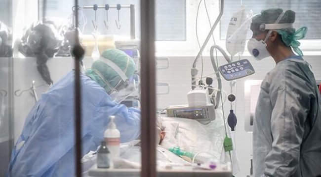 İtalya&#039;da vaka sayısı 1000&#039;in altına düştü