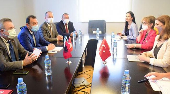 Sağlık Bakanlığı&#039;ndan bir heyet Arnavutluk&#039;u ziyaret etti