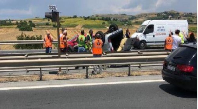 Silivri TEM Otoyolu'nda zincirleme kaza: 4 yaralı