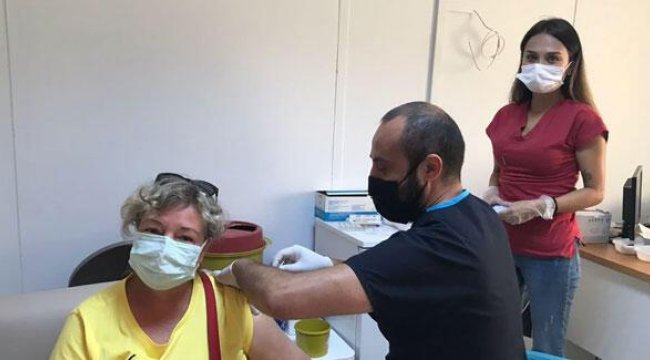 Son dakika: Bakan Koca paylaştı: 1 milyonuncu doz aşı!