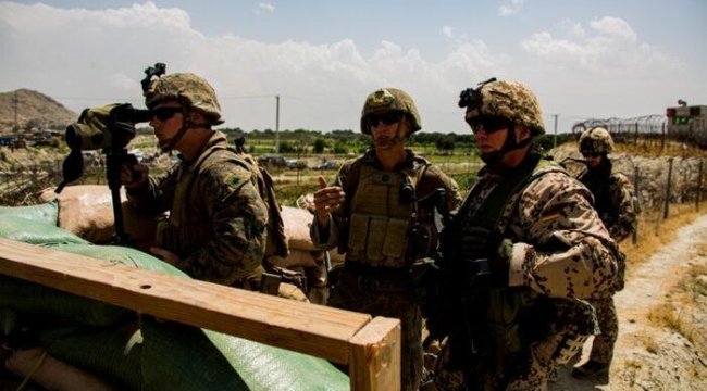 Kabil Havalimanı'nı Hedef Alan Roketler Havada Vuruldu