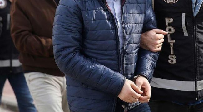 Mersin merkezli FETÖ&#039;nün askeri yapılanması operasyonu! 2 kişi tutuklandı